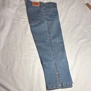 Light Blue Women’s Levi’s Capri Split Hem Denim Jeans - Size 10